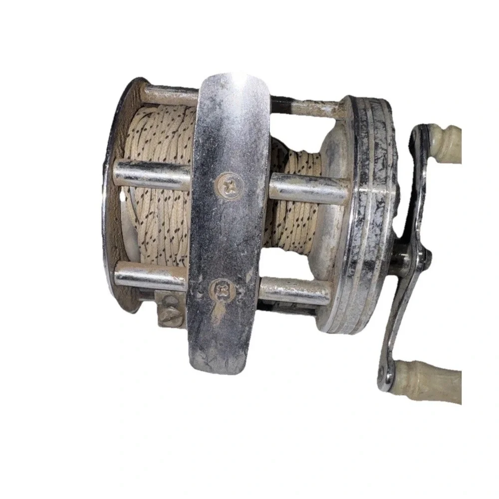 Vintage Pflueger Trump Casting Fishing Reel Trademark No. 1943